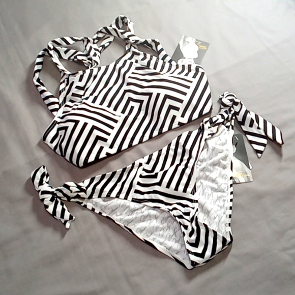 Bathing Suit Marilyn Monroe Swimwear TWO Piece BIKINI BLACK WHITE NEW LARGE - Picture 2 of 10
